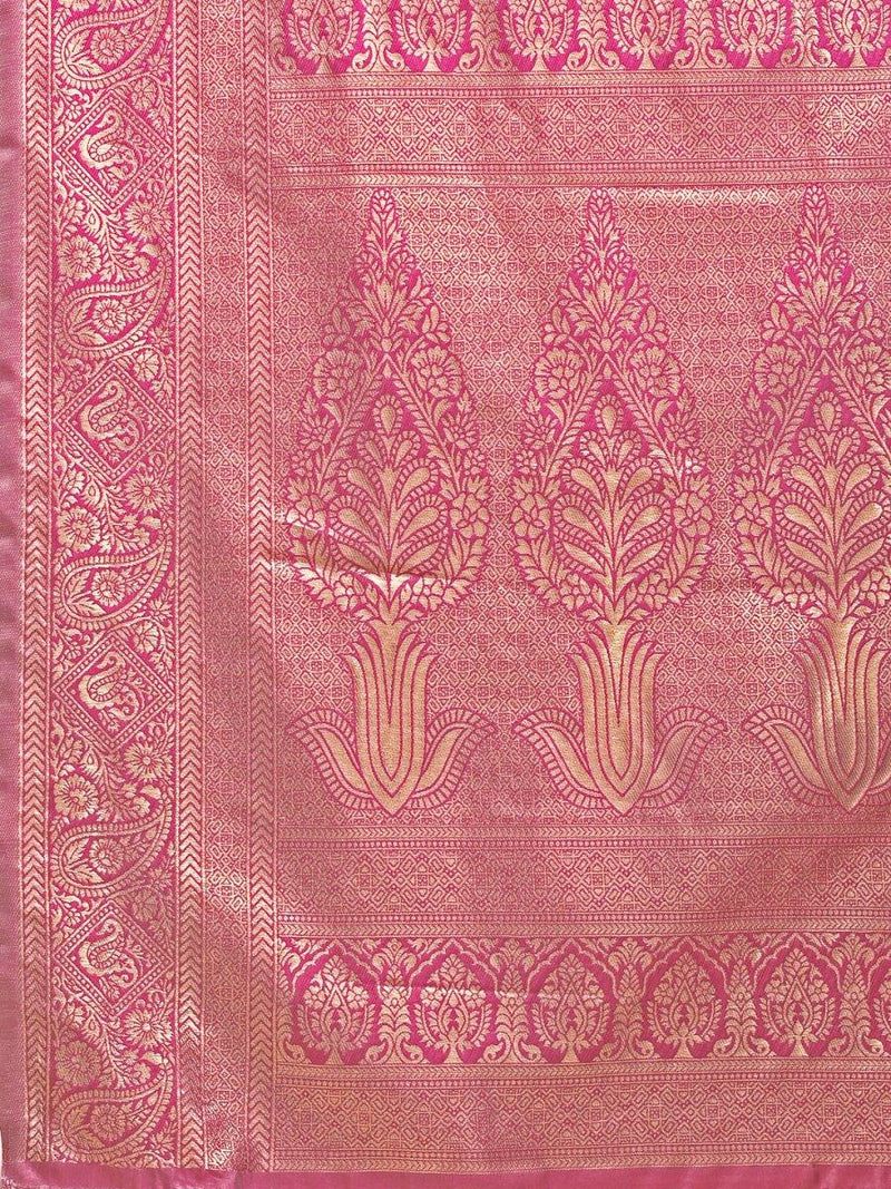 Cream & Magenta Banarasi Silk Saree With Blouse Piece - EZBER