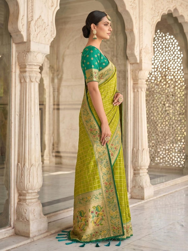 Green Banarasi Silk Contrast Pallu Saree | EZB SI04 SUKLN1004 - EZBER