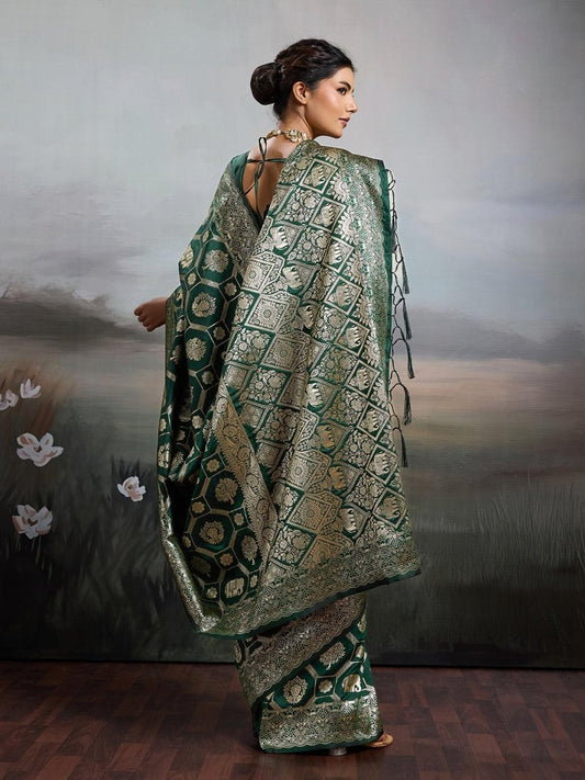 Green Silk Blend Handloom Saree | EZB SI04 SURJW2001 - EZBER