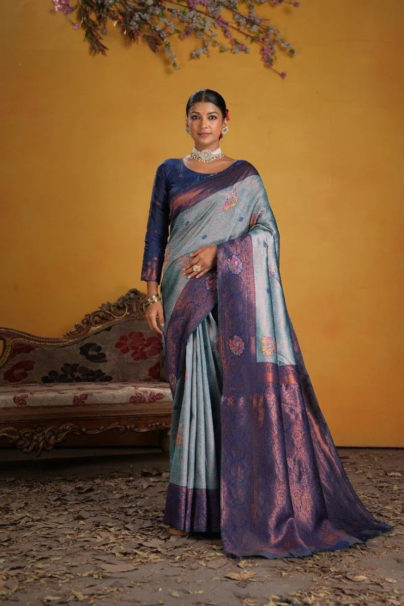 Kanjeevaram Silk Rich Pallue With Contrast Blouse Weaving Silk Saree - EZBER