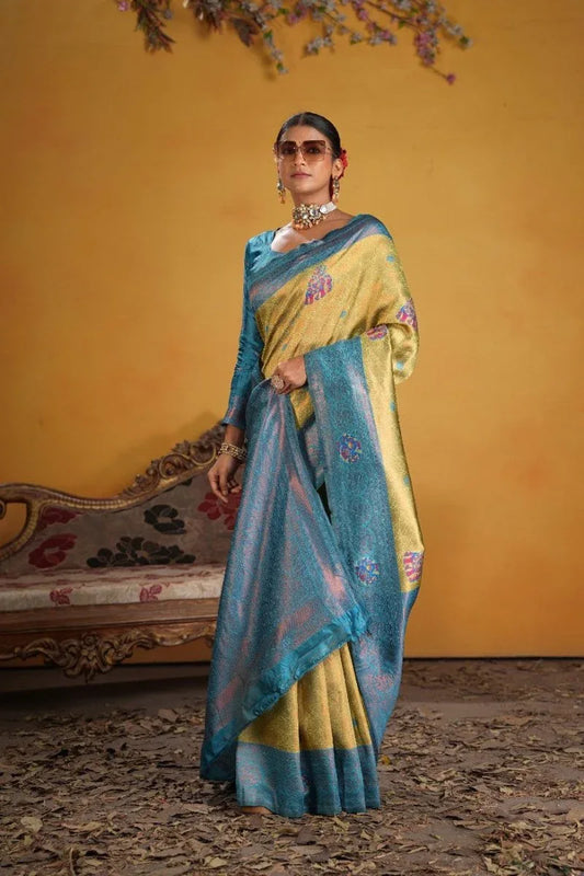 Kanjeevaram Silk Rich Pallue With Contrast Blouse Weaving Silk Saree - EZBER