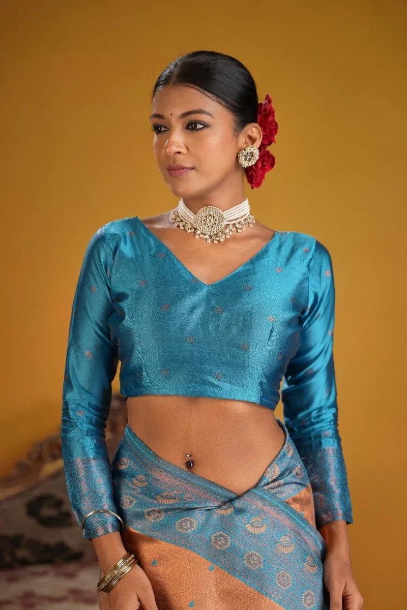 Kanjeevaram Silk Rich Pallue With Contrast Blouse Weaving Silk Saree - EZBER