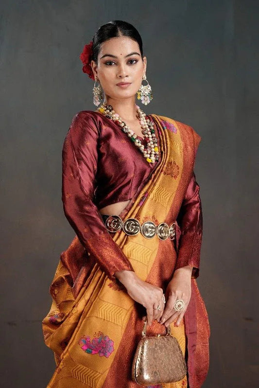 Kanjeevaram Silk Rich Pallue With Contrast Blouse Weaving Silk Saree - EZBER