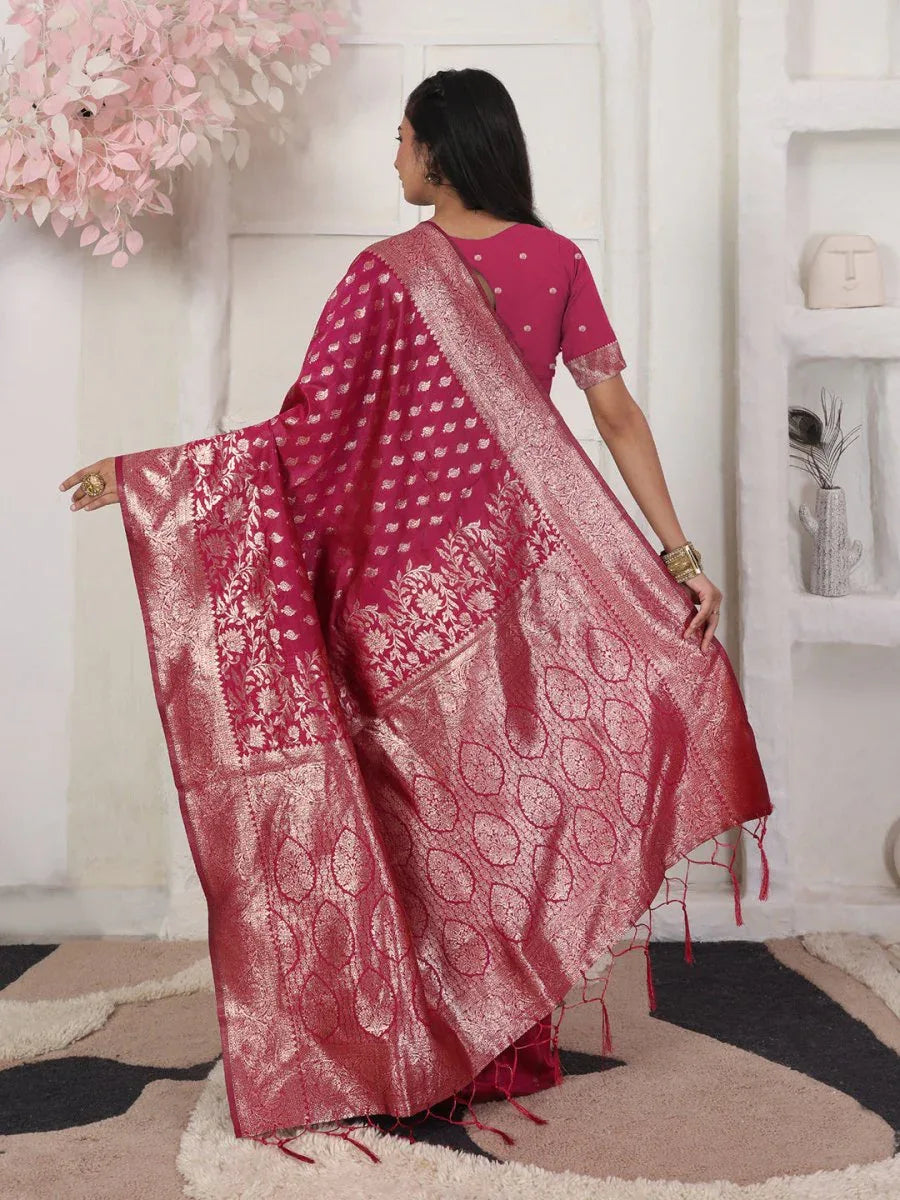 Light Pink Lichi Silk Saree With Blouse Piece - EZBER