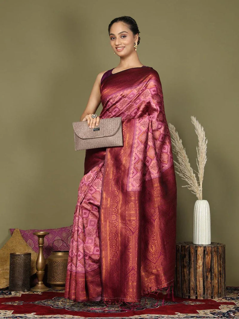 Light Pink Lichi Silk Saree With Blouse Piece - EZBER