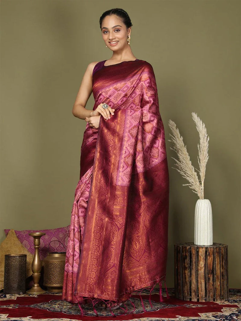 Light Pink Lichi Silk Saree With Blouse Piece - EZBER