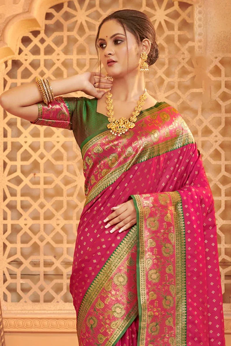 Magenta Banarasi Silk Saree With Blouse - EZBER