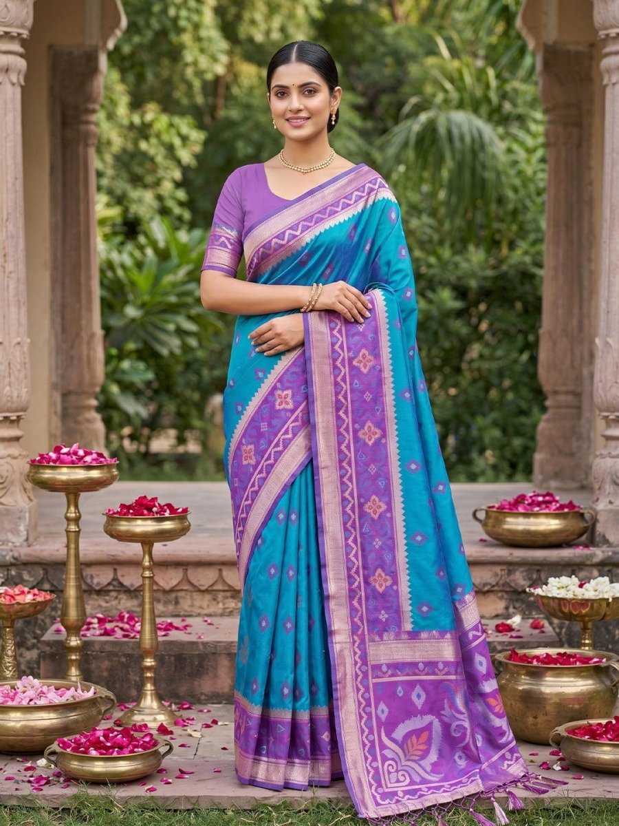 Mehandi Soft Silk Stripe N Motif Saree | EZB SI04 SRPOC8003 - EZBER