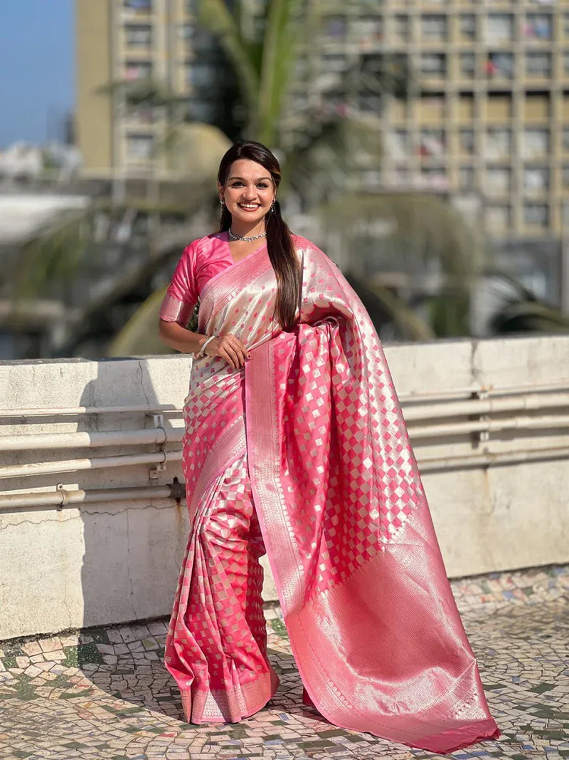 Pink Silk Saree With Blouse Piece - EZBER