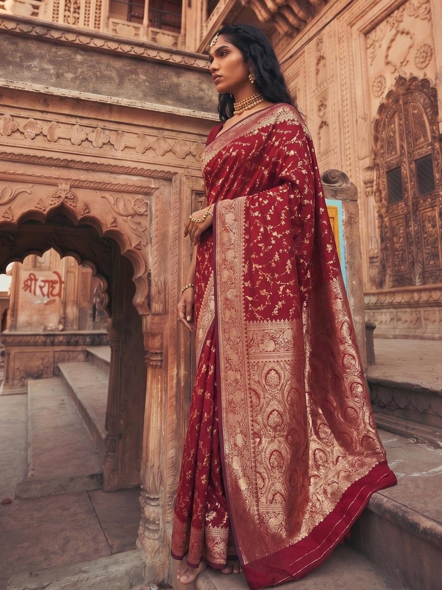 Red Art Silk Brocade Saree | EZB SI04 SUMKD1006 - EZBER