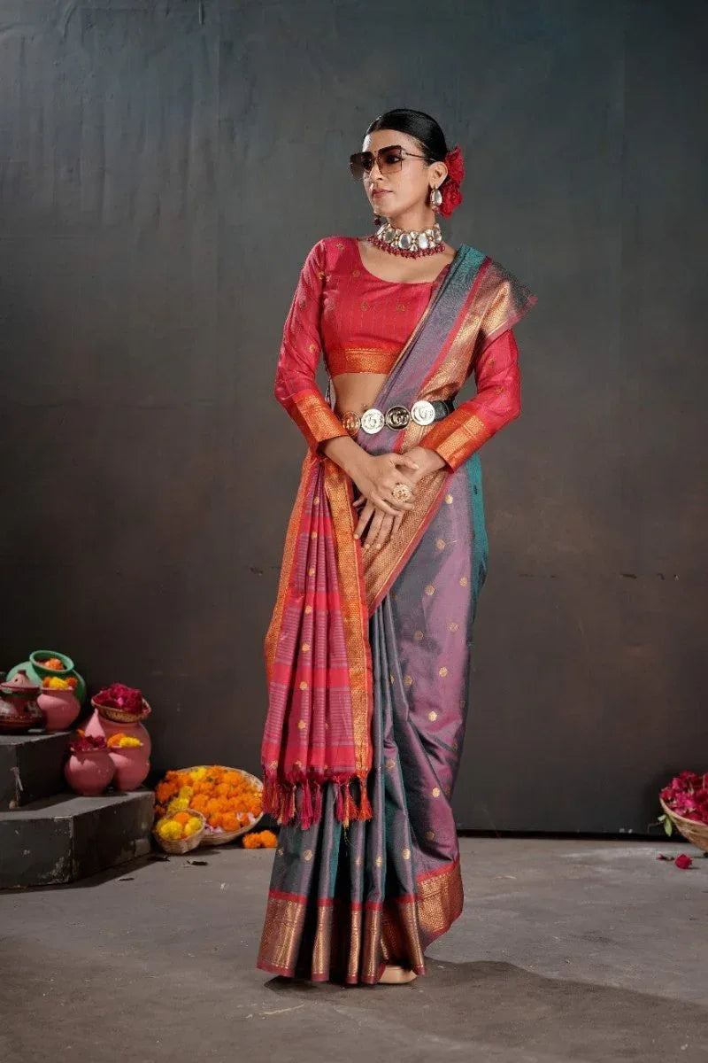 Soft Silk Chitt Pallue With Contrast Blouse Weaving Saree - EZBER