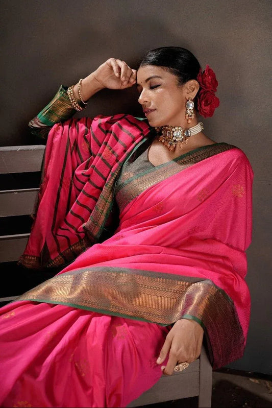 Soft Silk Chitt Pallue With Contrast Blouse Weaving Saree - EZBER