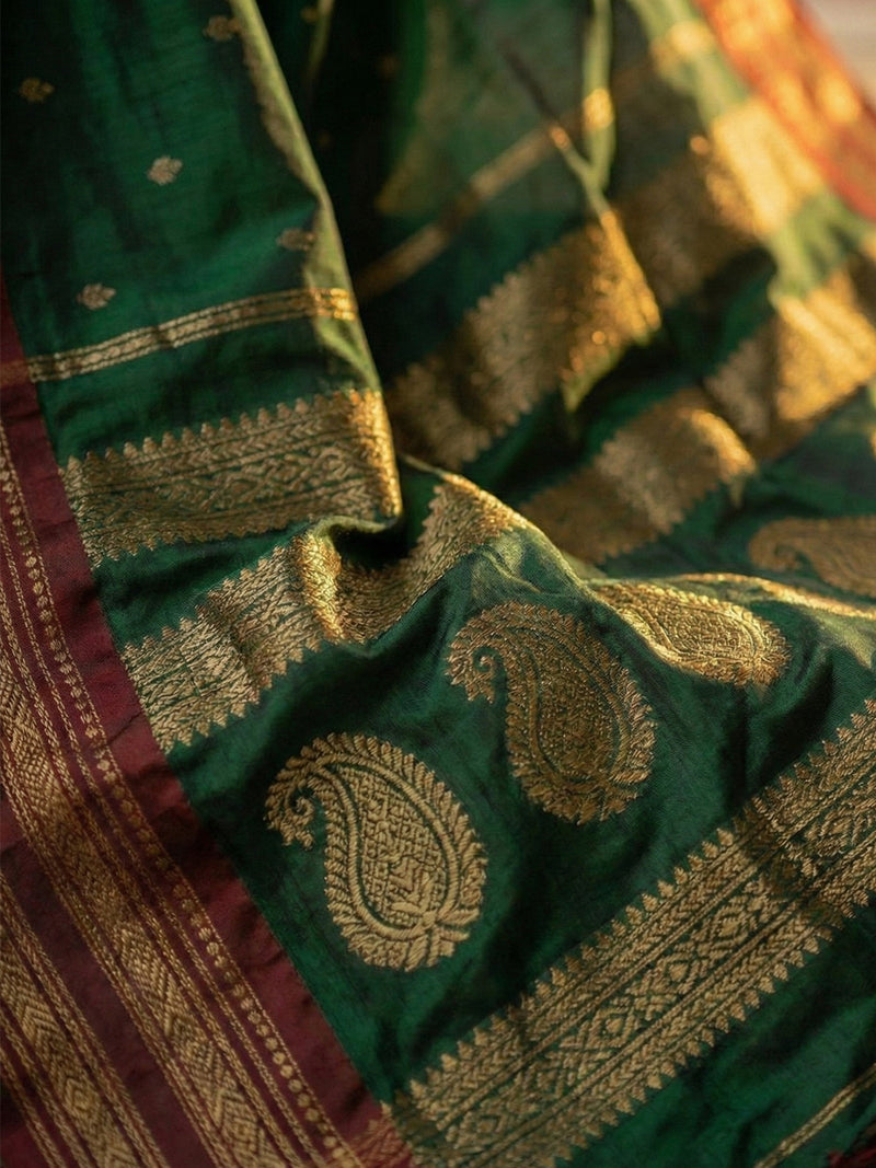 GREEN Soft Silk Saree with Blouse Piece