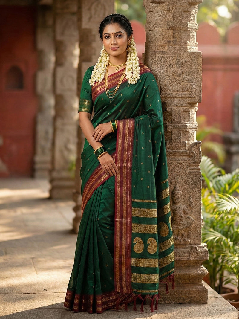 GREEN Soft Silk Saree with Blouse Piece