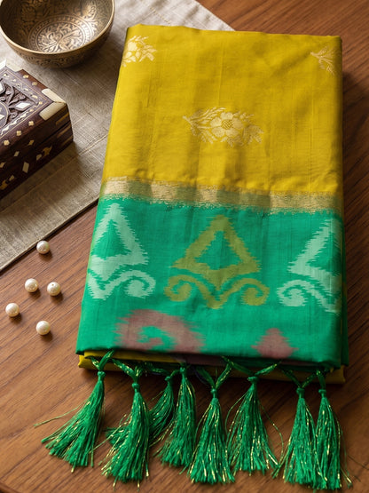 Yellow Soft Silk Contrast Pallu Saree | EZB SI04 SURIV1005