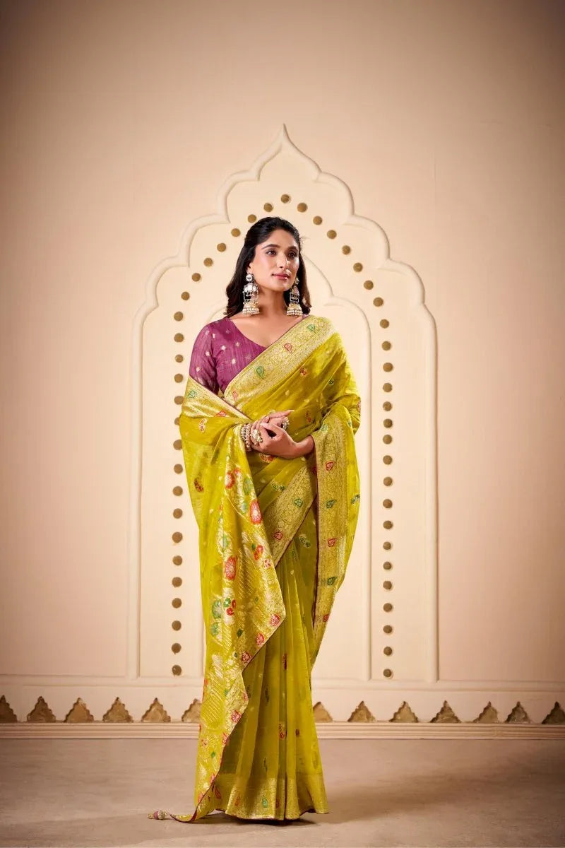 Woven Design Butta Work Weaving Handloom Saree With Blouse Piece - EZBER