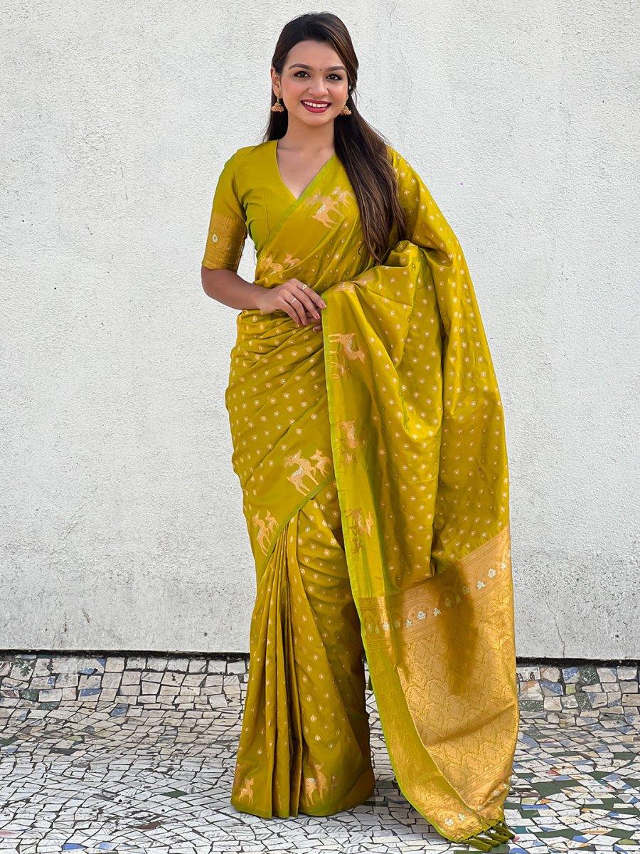 Yellow Silk Blend Saree With Blouse Piece - EZBER